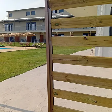 Bella Kaliva Hotel apartamentowy 3*