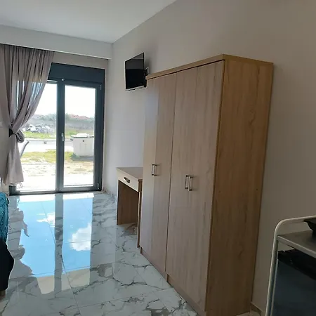 Aparthotel Bella Kaliva 3*