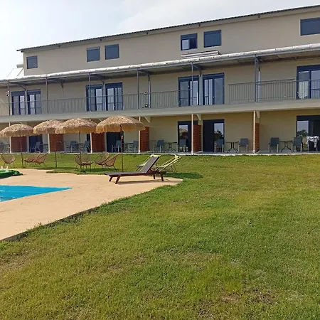 Bella Kaliva Aparthotel 3*
